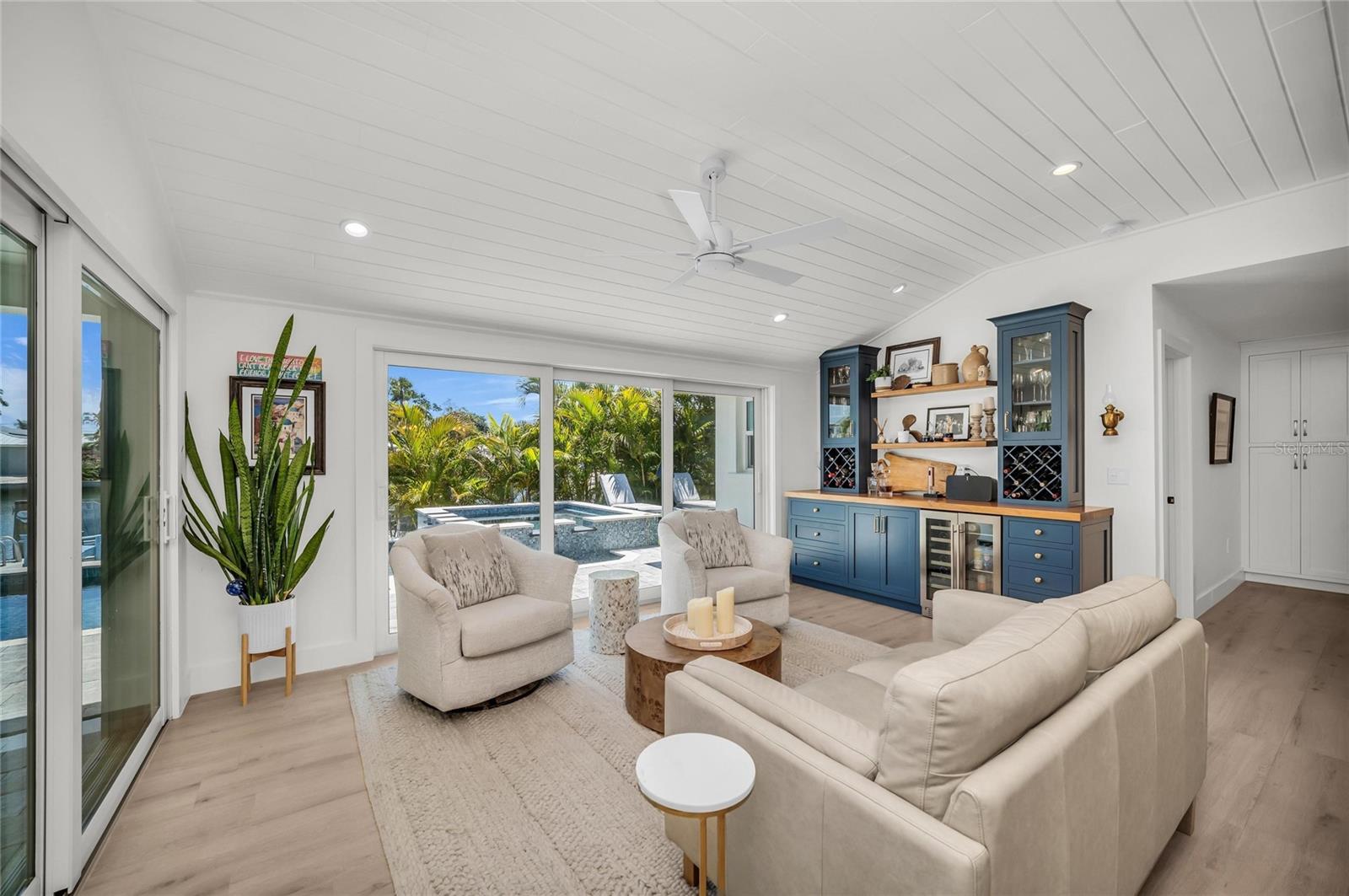BAY PALMS 13TH UNIT - Residential