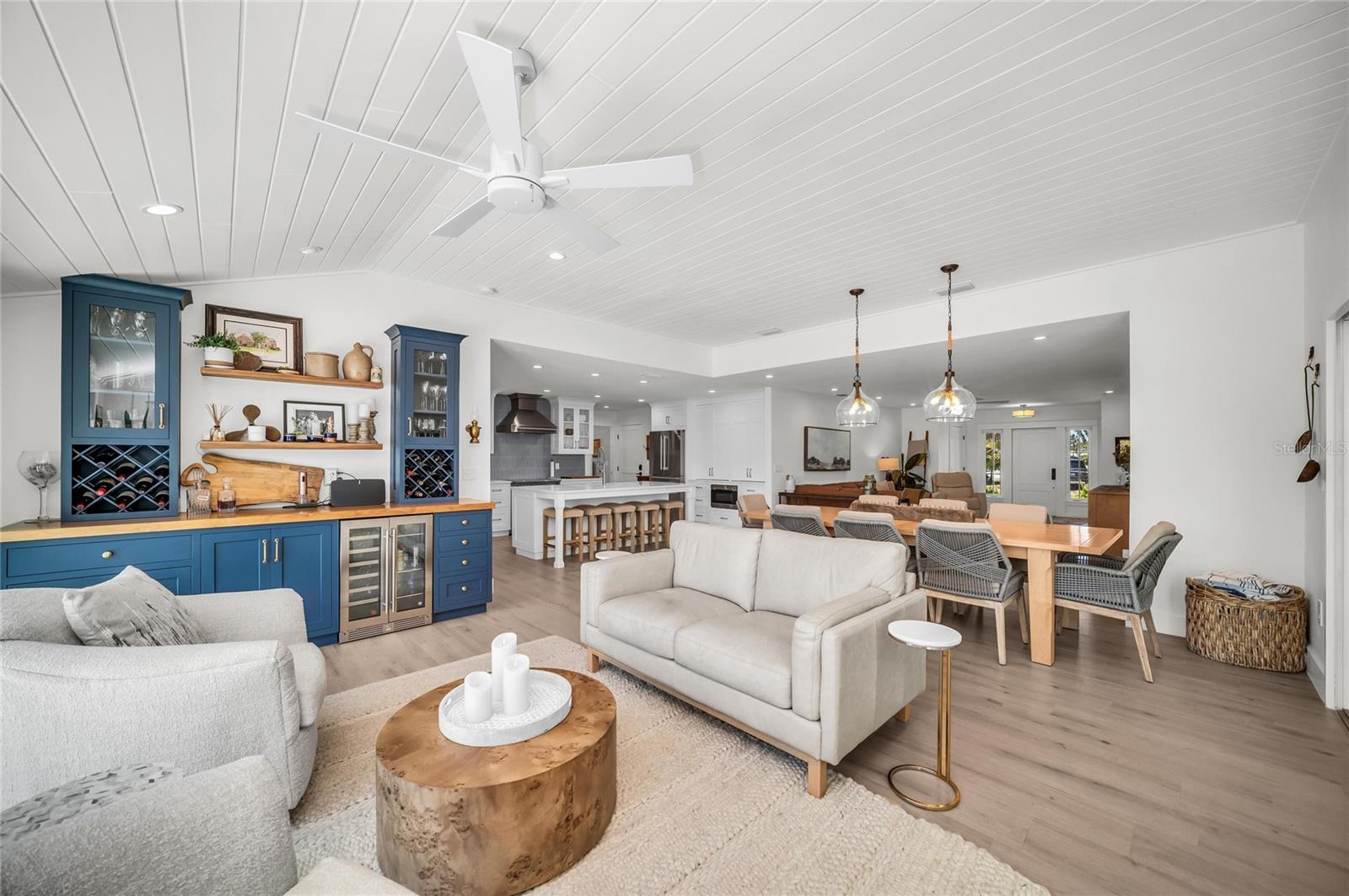 BAY PALMS 13TH UNIT - Residential
