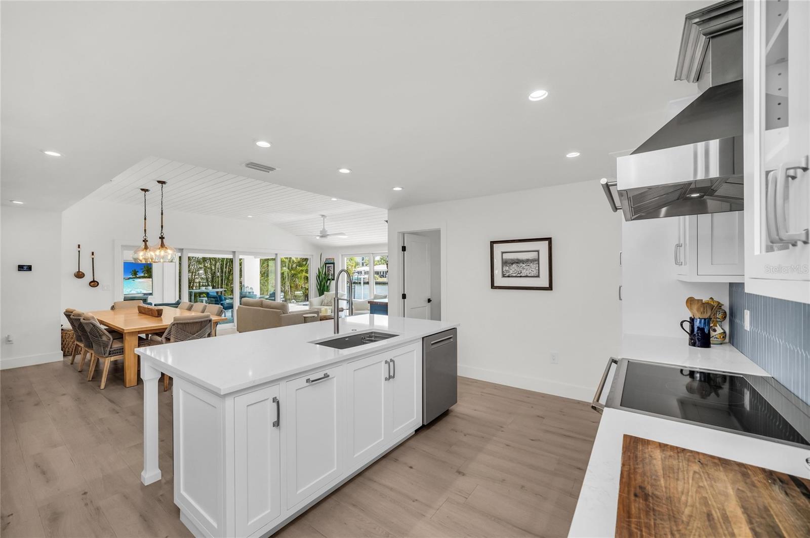 BAY PALMS 13TH UNIT - Residential