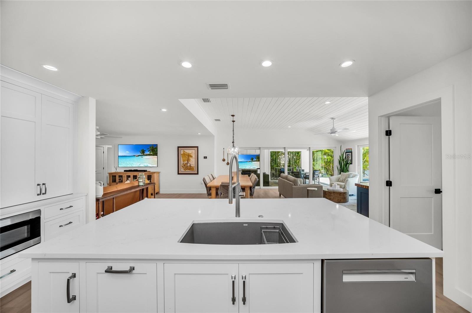 BAY PALMS 13TH UNIT - Residential