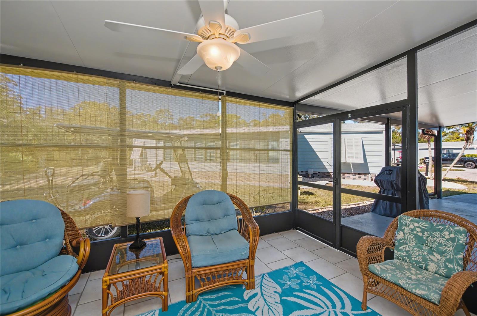 TANGERINE WOODS - Residential