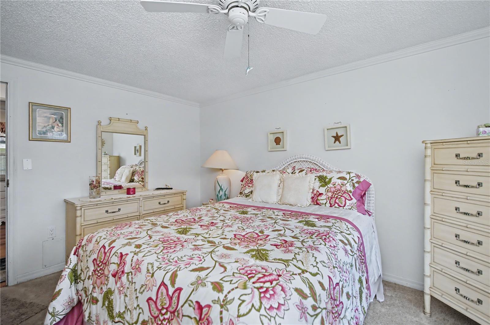 TANGERINE WOODS - Residential