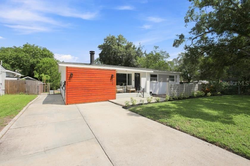2313 CARROLL PLACE