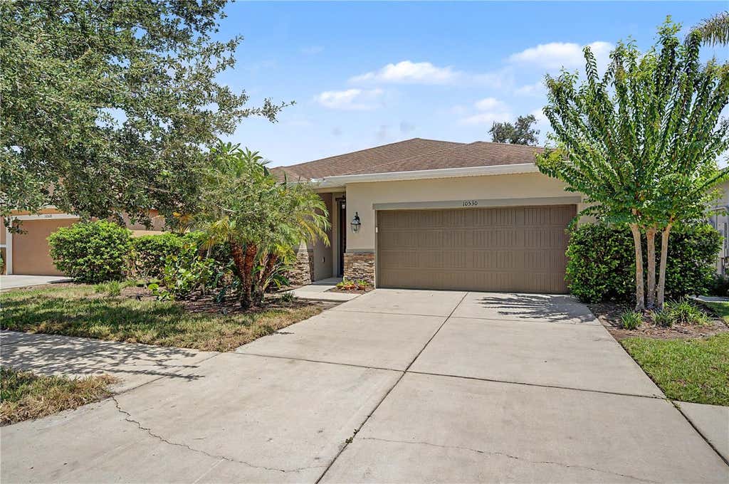 Photo of 10530 Medford Lake Drive, Riverview, FL 33578 (MLS # TB8543268)