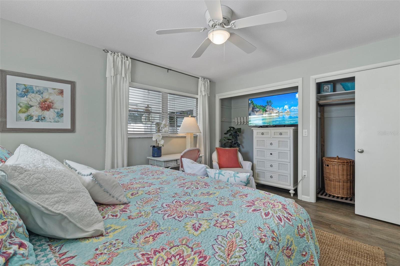BAY POINT CORR OF - Residential
