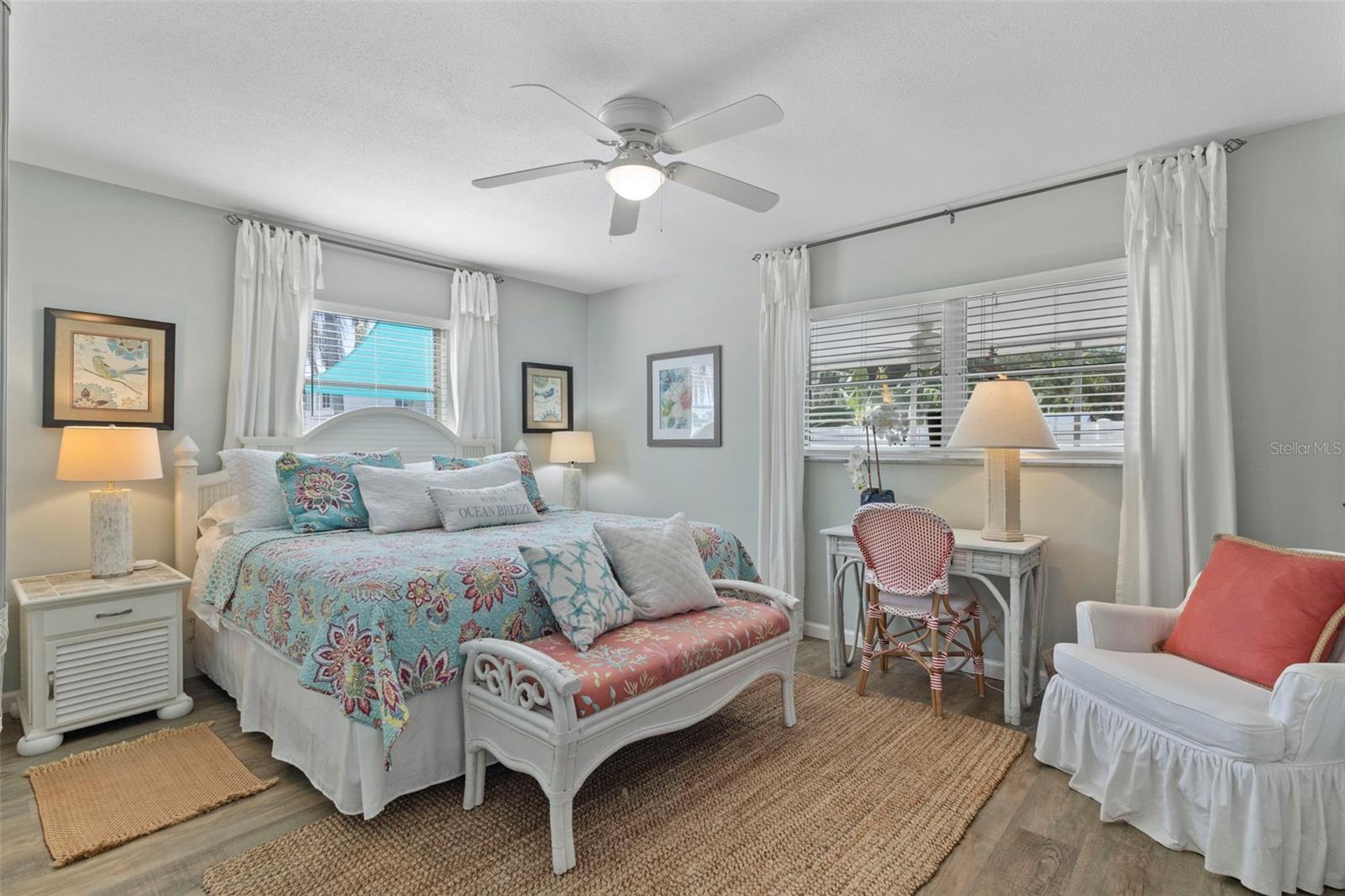 BAY POINT CORR OF - Residential