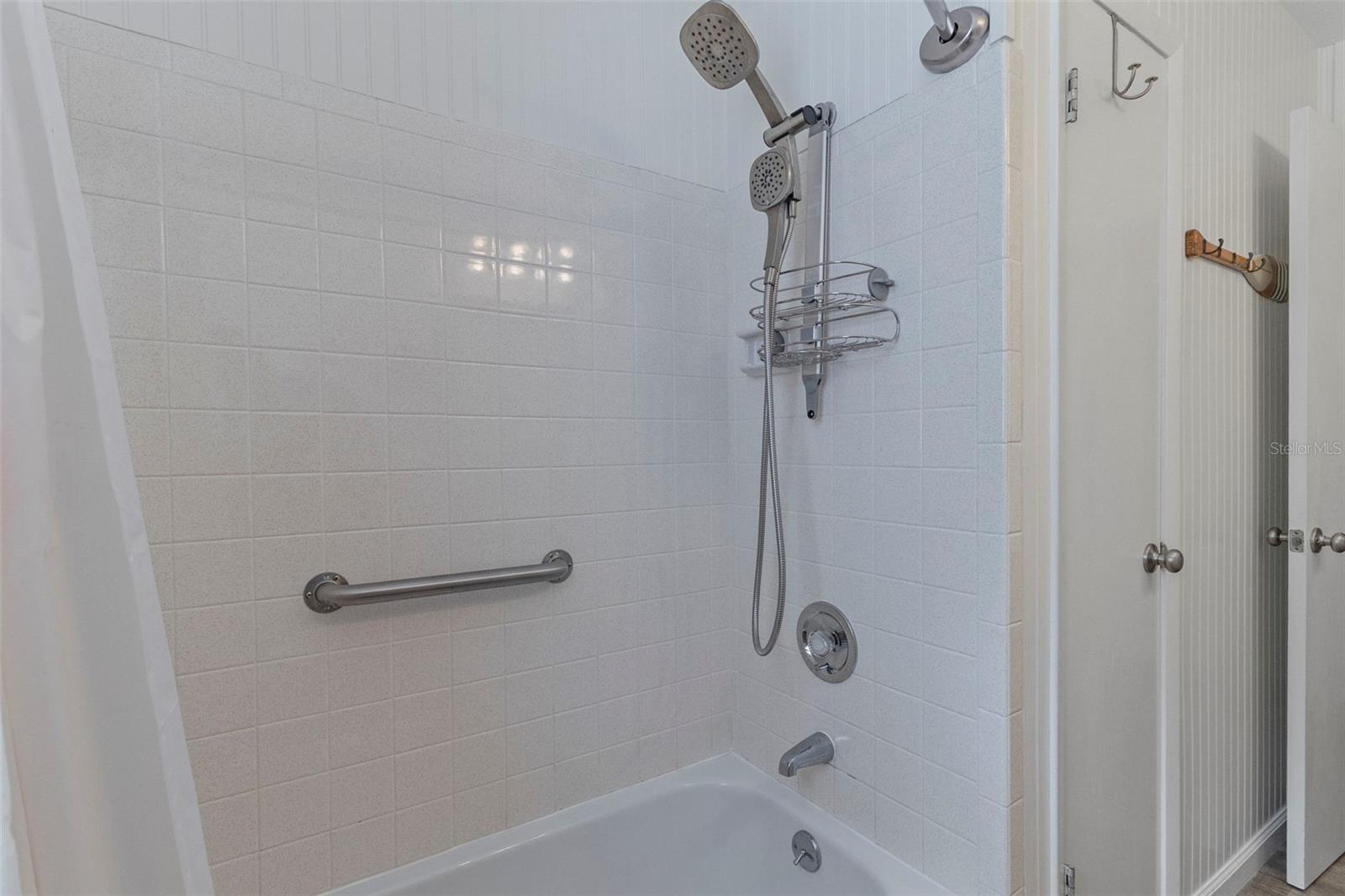 BAY POINT CORR OF - Residential