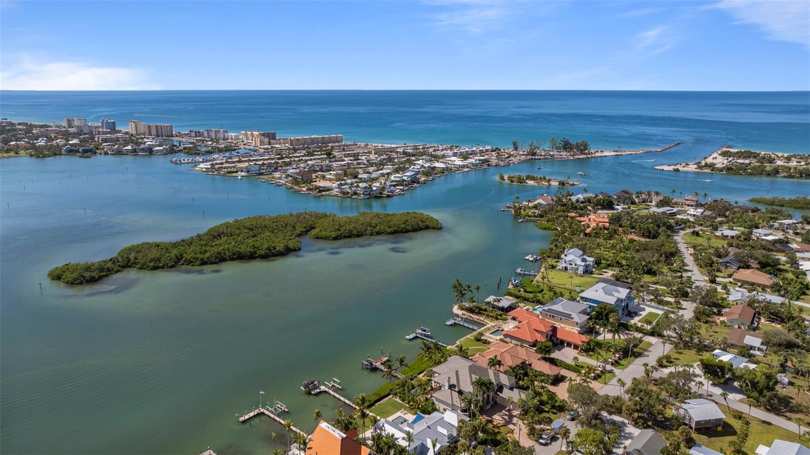 BAY POINT CORR OF - Residential