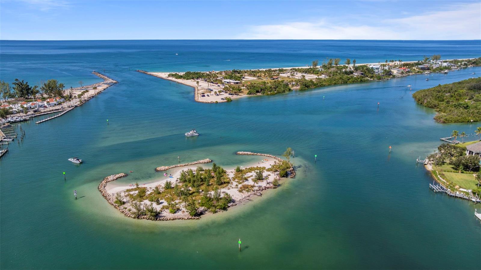 BAY POINT CORR OF - Residential
