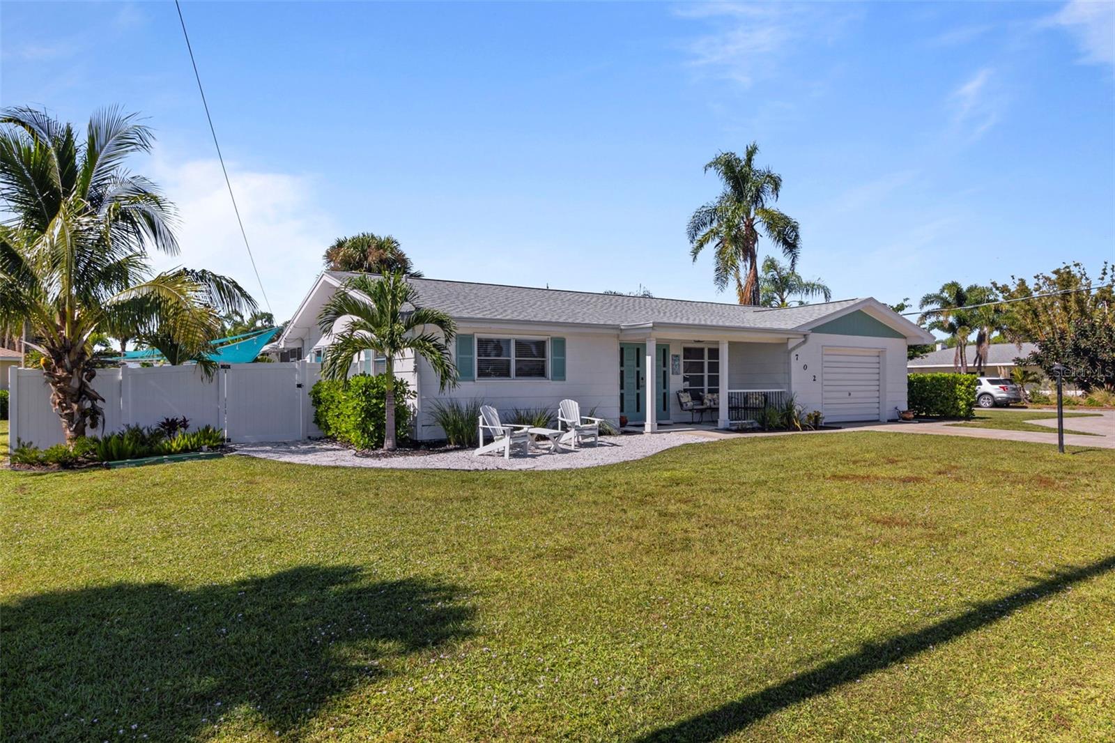 BAY POINT CORR OF - Residential
