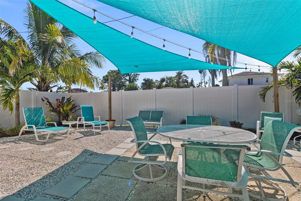 Photo of 702 Poinciana Road, Nokomis, FL 34275 (MLS # C7516298)