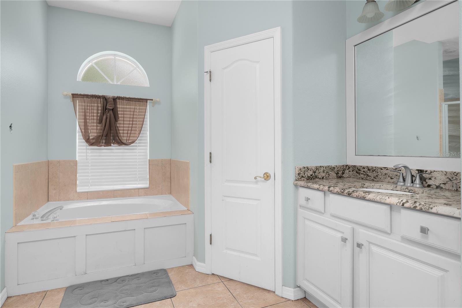 EAST LAKE COVE PH 1 - Residential