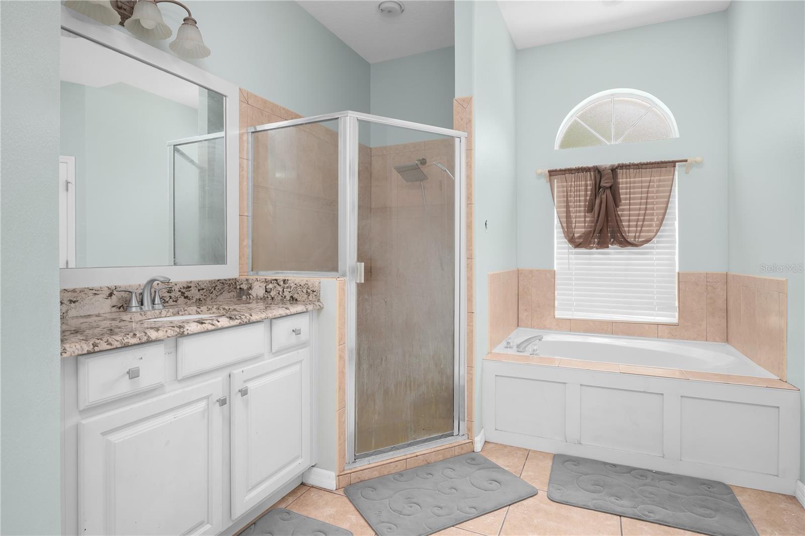 EAST LAKE COVE PH 1 - Residential