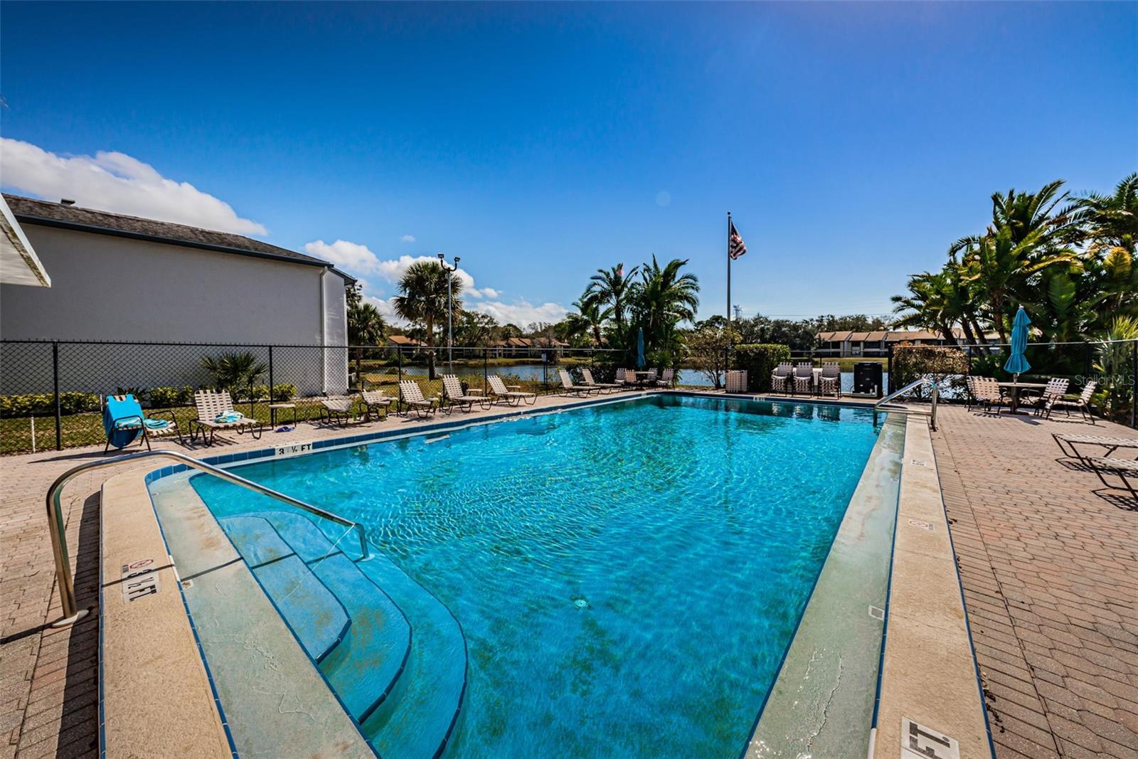 EAST LAKE WOODLANDS CYPRESS ESTATES - Residential Lease
