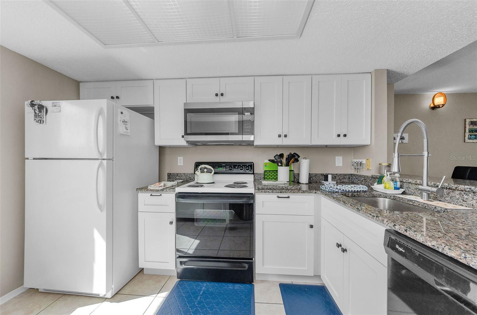 EAST LAKE WOODLANDS CYPRESS ESTATES - Residential Lease