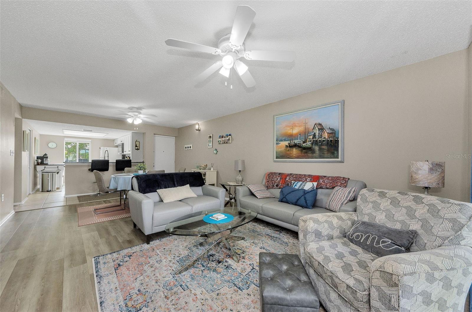 EAST LAKE WOODLANDS CYPRESS ESTATES - Residential Lease