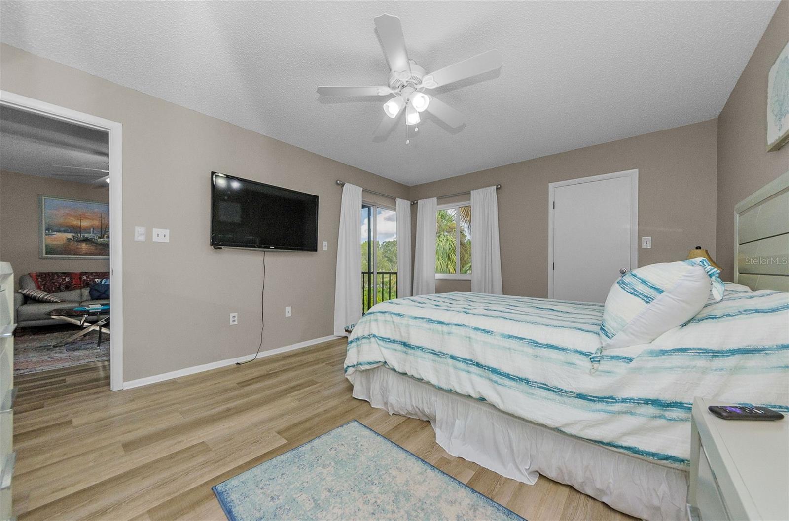 EAST LAKE WOODLANDS CYPRESS ESTATES - Residential Lease