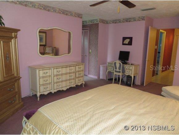 Creekside Condo - Residential