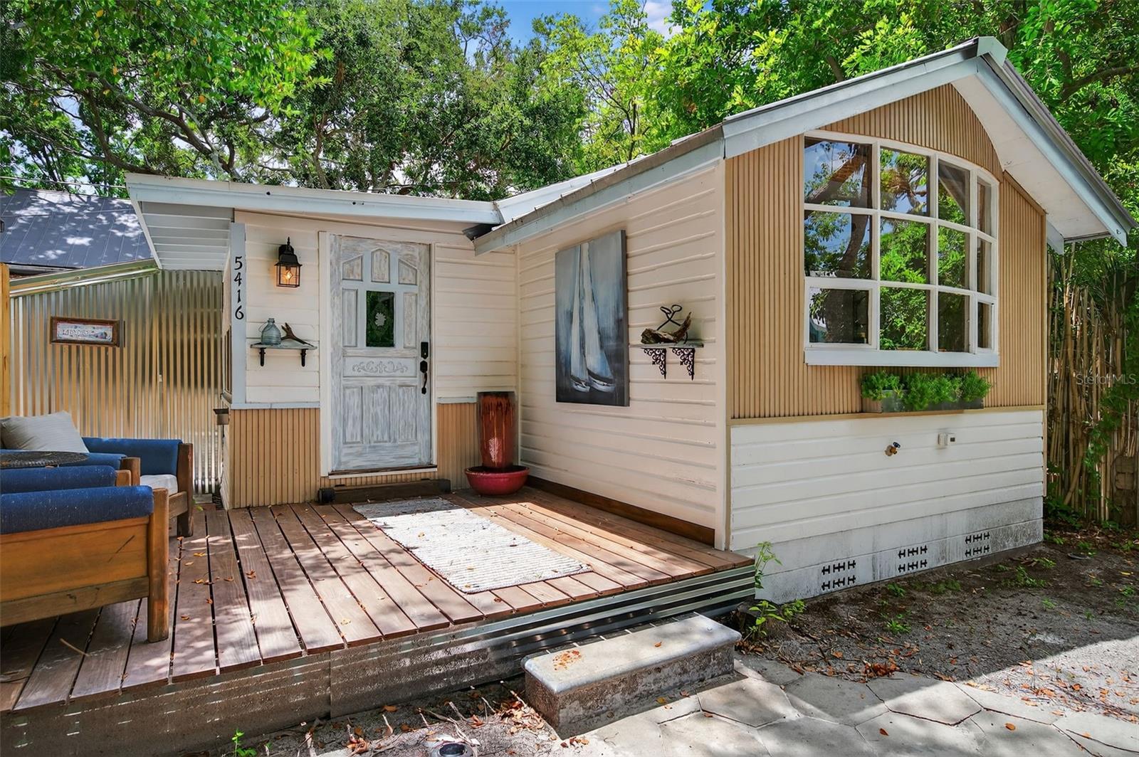 Charming Renovated Studio – Your Perfect Gulfport Getaway!
Welcome to your cozy retreat in the heart of beautiful downtown Gulfport! This fully furnished and thoughtfully renovated studio is the perfect place to relax, unwind, and enjoy everything this vibrant coastal town has to offer.
Inside, you’ll find beautiful hardwood floors throughout, a bright and airy layout, and comfortable furnishings—including space to accommodate guests with ease. The updated bathroom features a spacious walk-in shower, and the kitchen offers generous counter space along with a large window overlooking the peaceful front yard.
this is available for a short term rental
Start your mornings on the shaded front porch beneath mature trees, soaking in the laid-back charm that makes Gulfport so special. Just steps away, explore local resturants, unique boutiques, art walks, live music, and the waterfront with a beach—all within easy walking distance. You are a short drive to St Pete beach, Downtown St petersburg , and tampa airport.
This home can be rented Short term