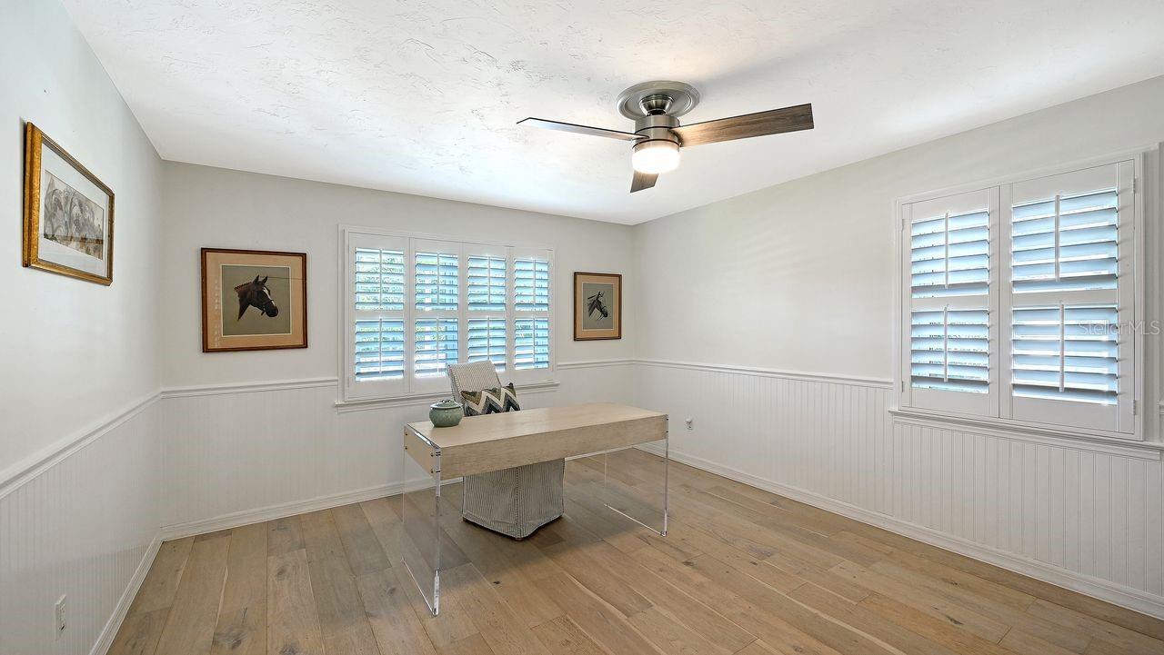 SAPPHIRE SHORES - Residential