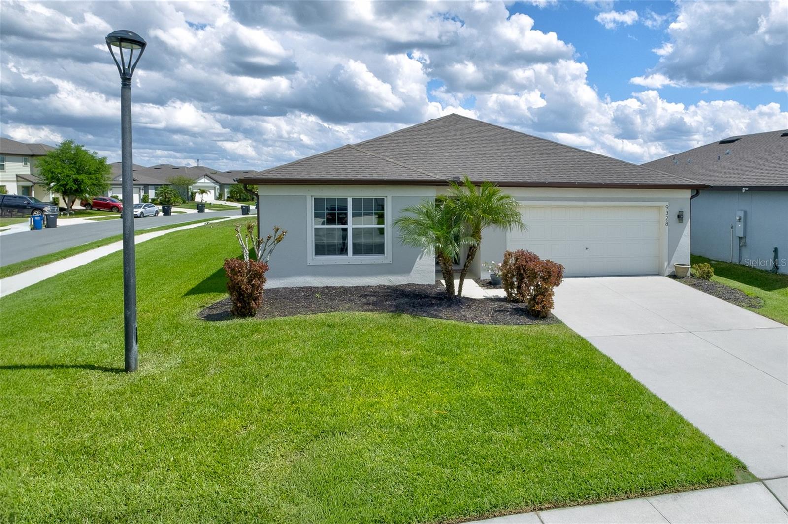 9328 ROYAL RIVER CIRCLE