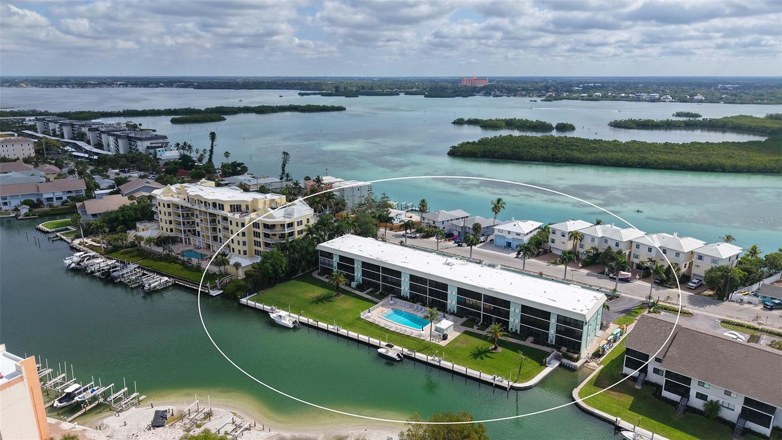 INLET APTS - Residential