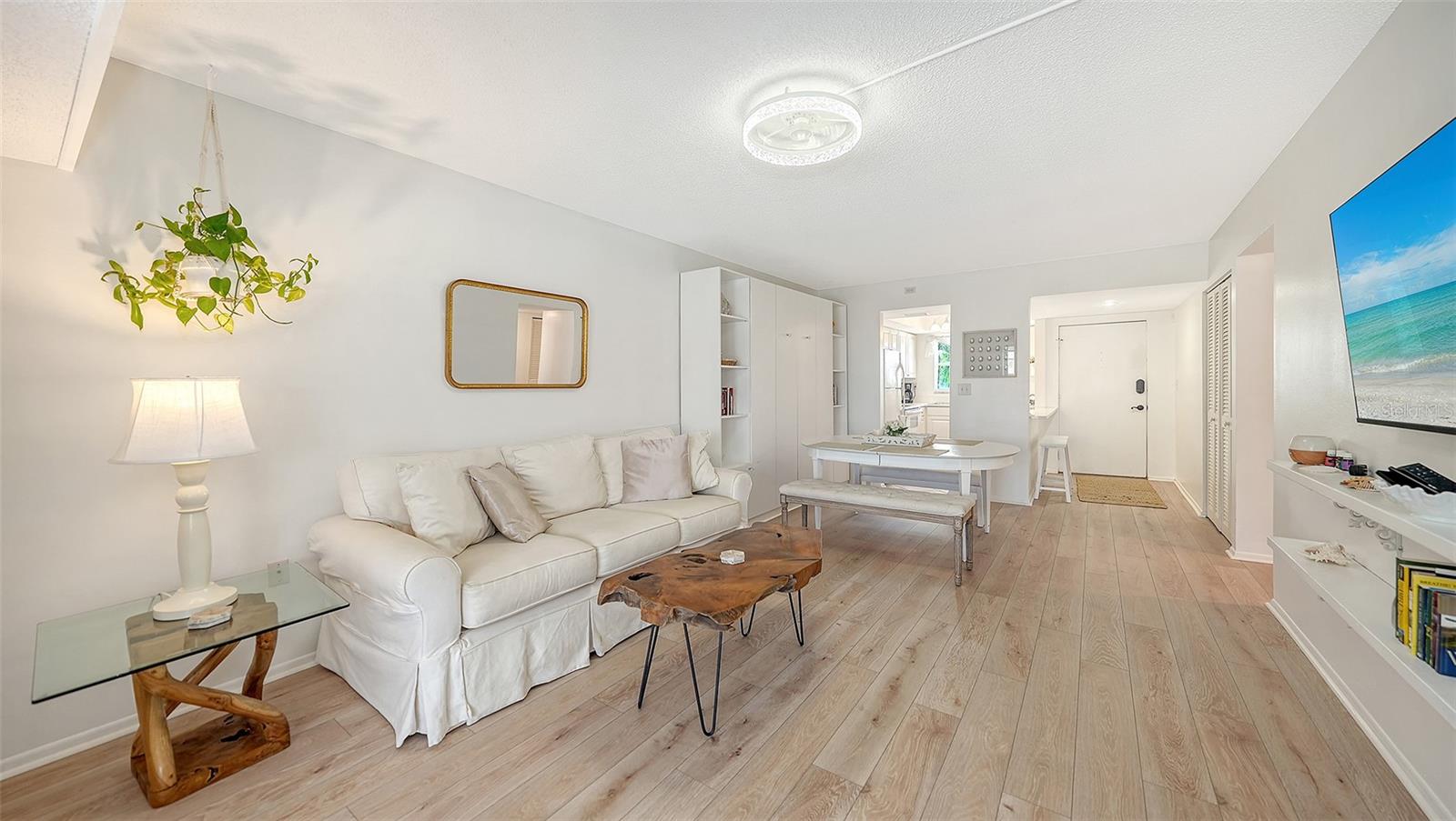 INLET APTS - Residential