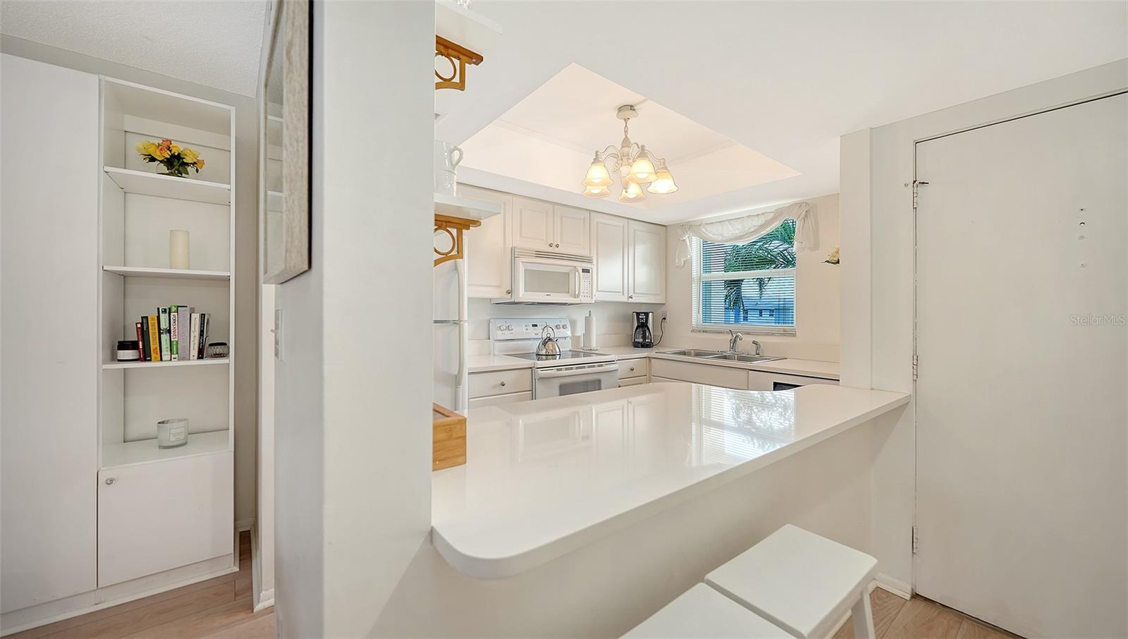 INLET APTS - Residential