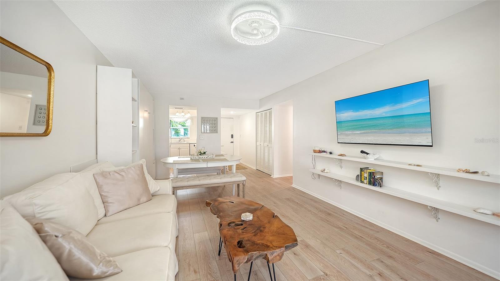 INLET APTS - Residential
