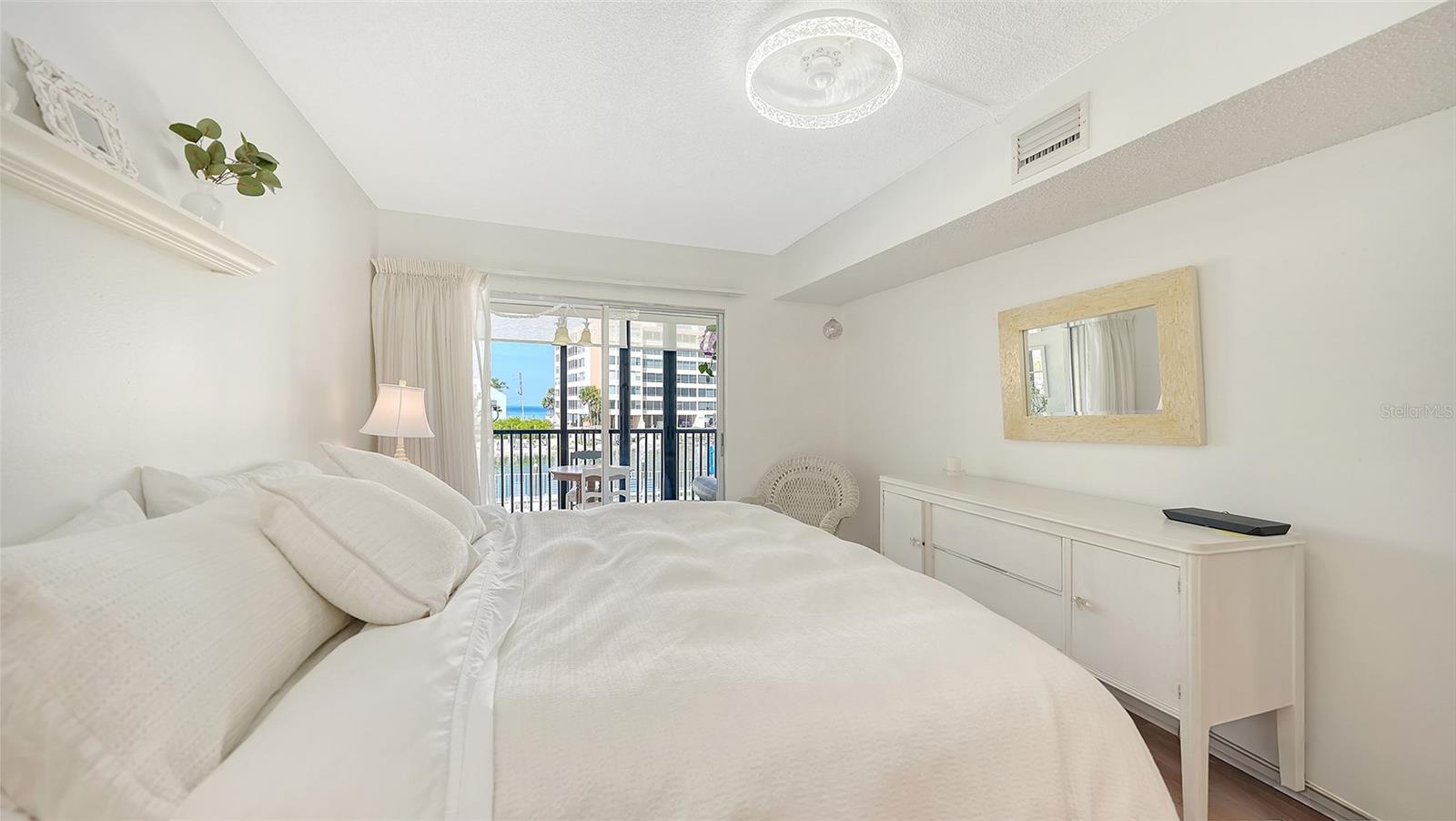 INLET APTS - Residential