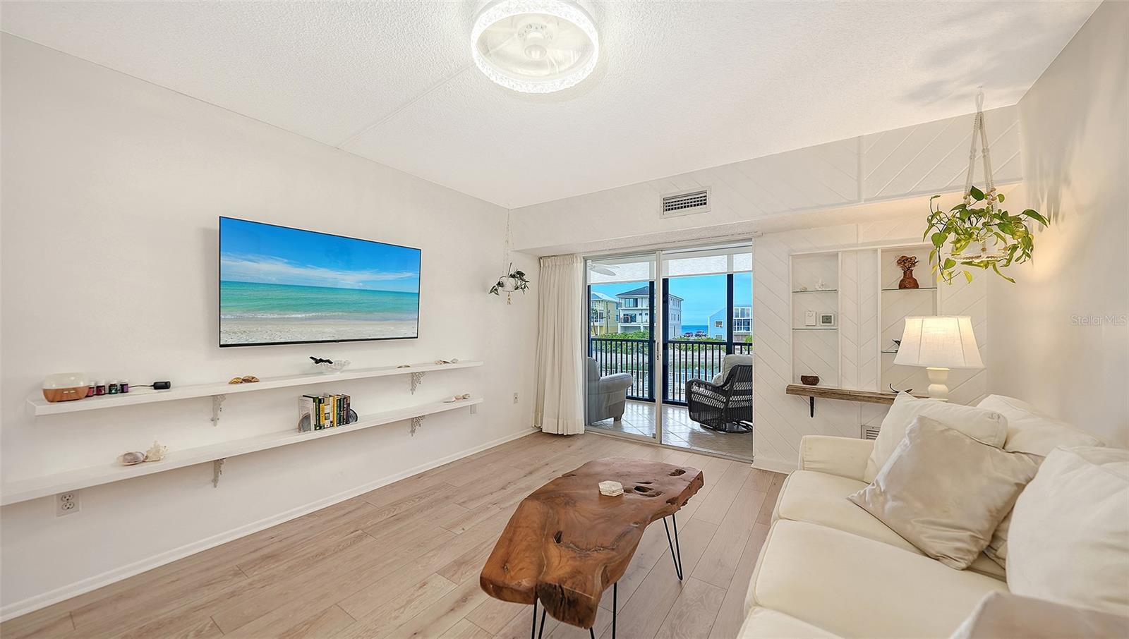 INLET APTS - Residential