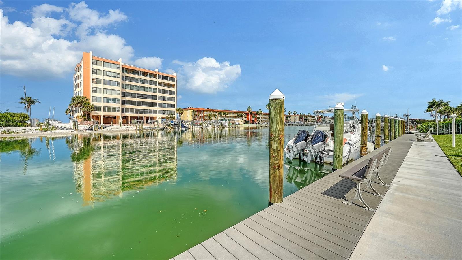 INLET APTS - Residential