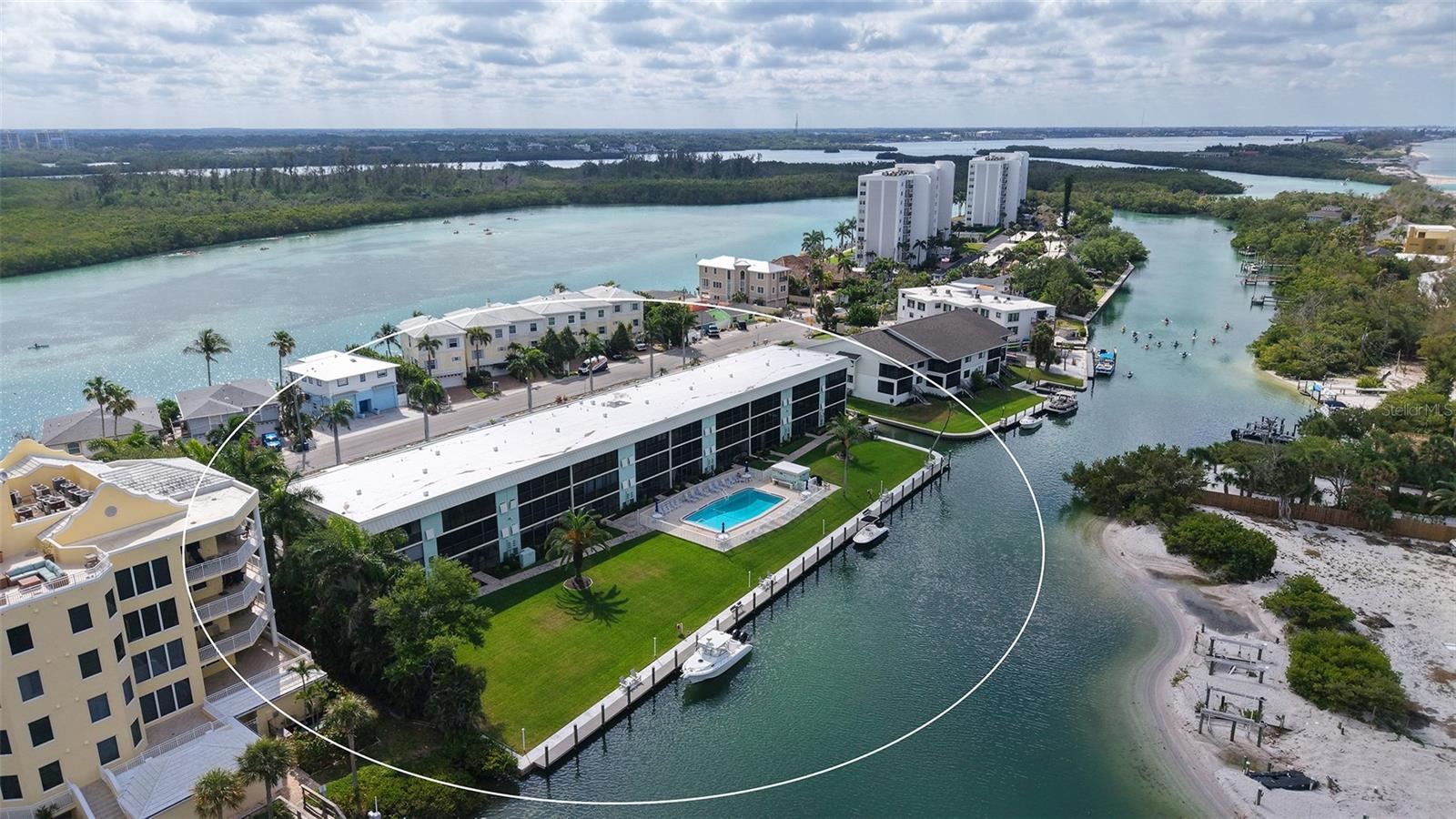 INLET APTS - Residential