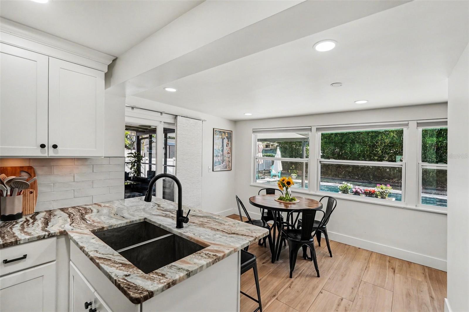 CLO MAR HOMES SUB - Residential