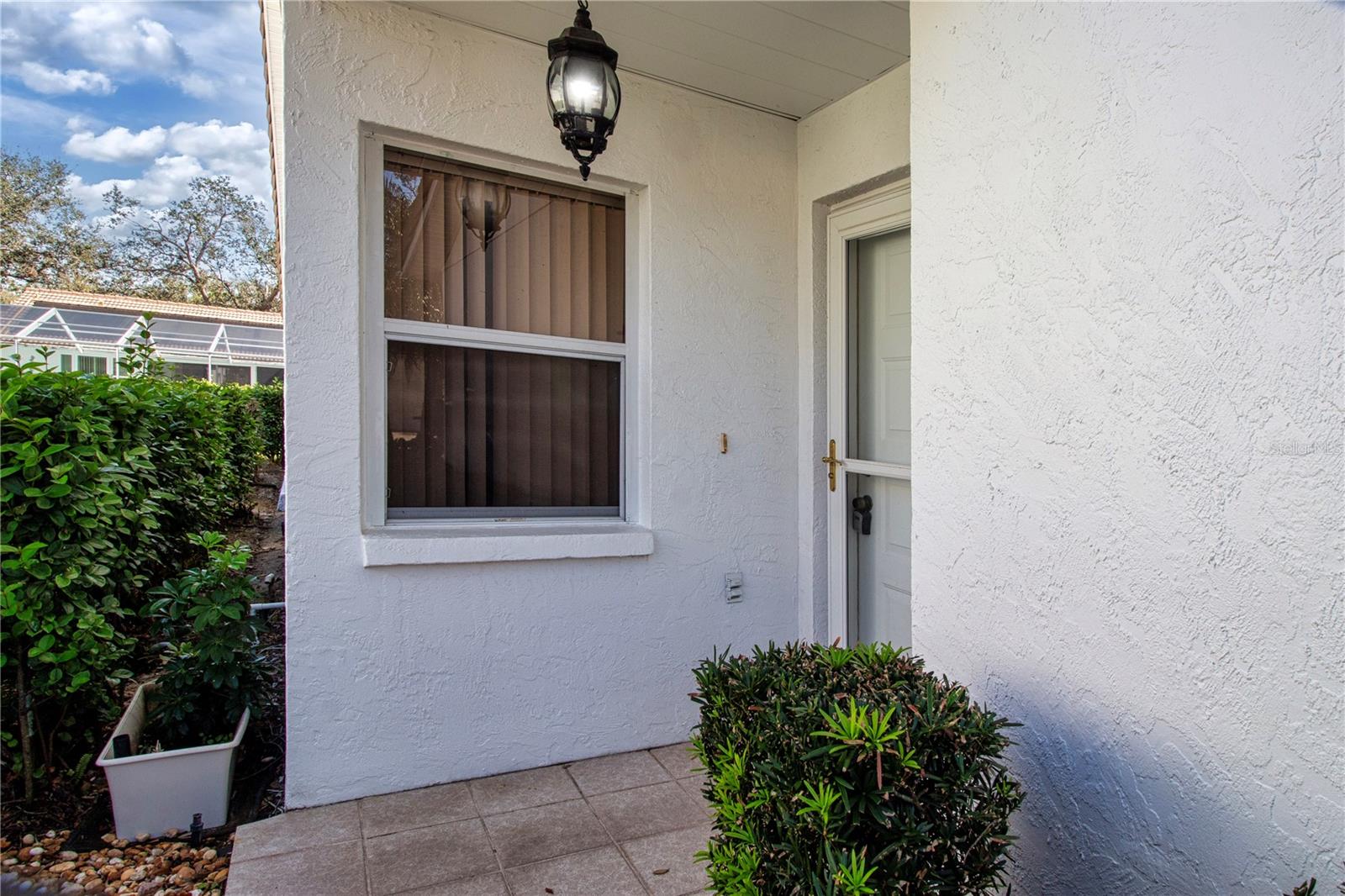 5807 GARDEN LAKES FERN 5807