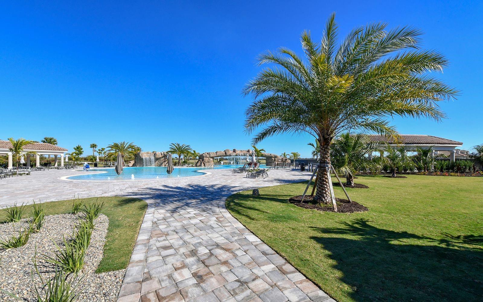 LAKEWOOD NATIONAL - Residential Lease