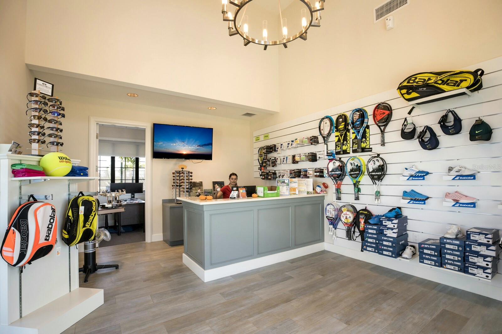 LAKEWOOD NATIONAL - Residential Lease