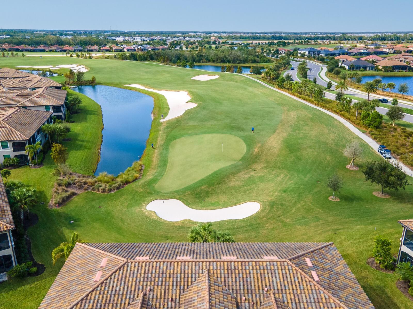 LAKEWOOD NATIONAL - Residential Lease