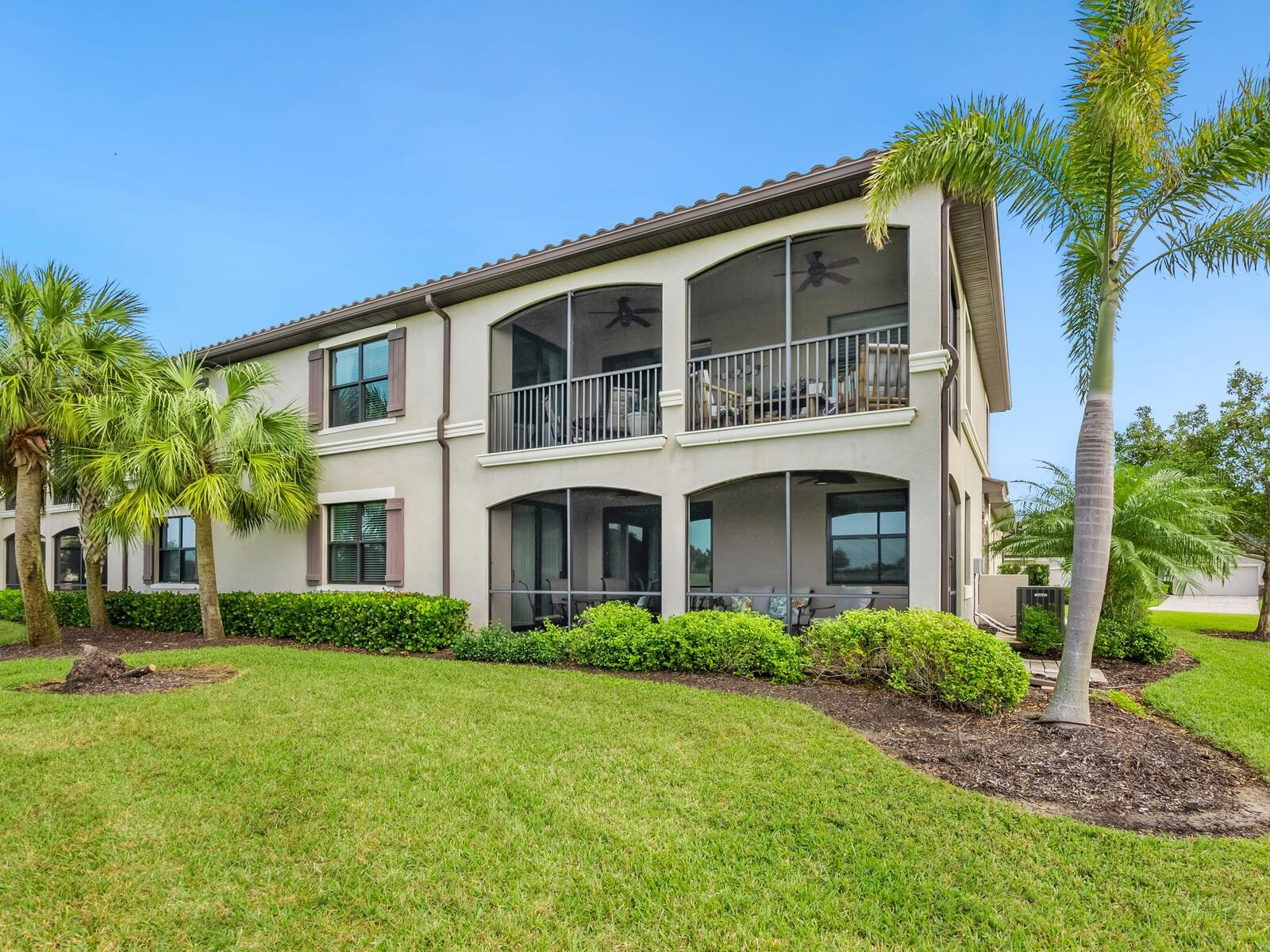 LAKEWOOD NATIONAL - Residential Lease