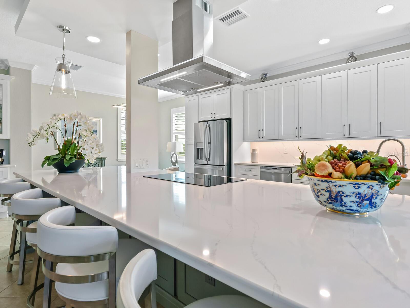 LAKEWOOD NATIONAL - Residential Lease