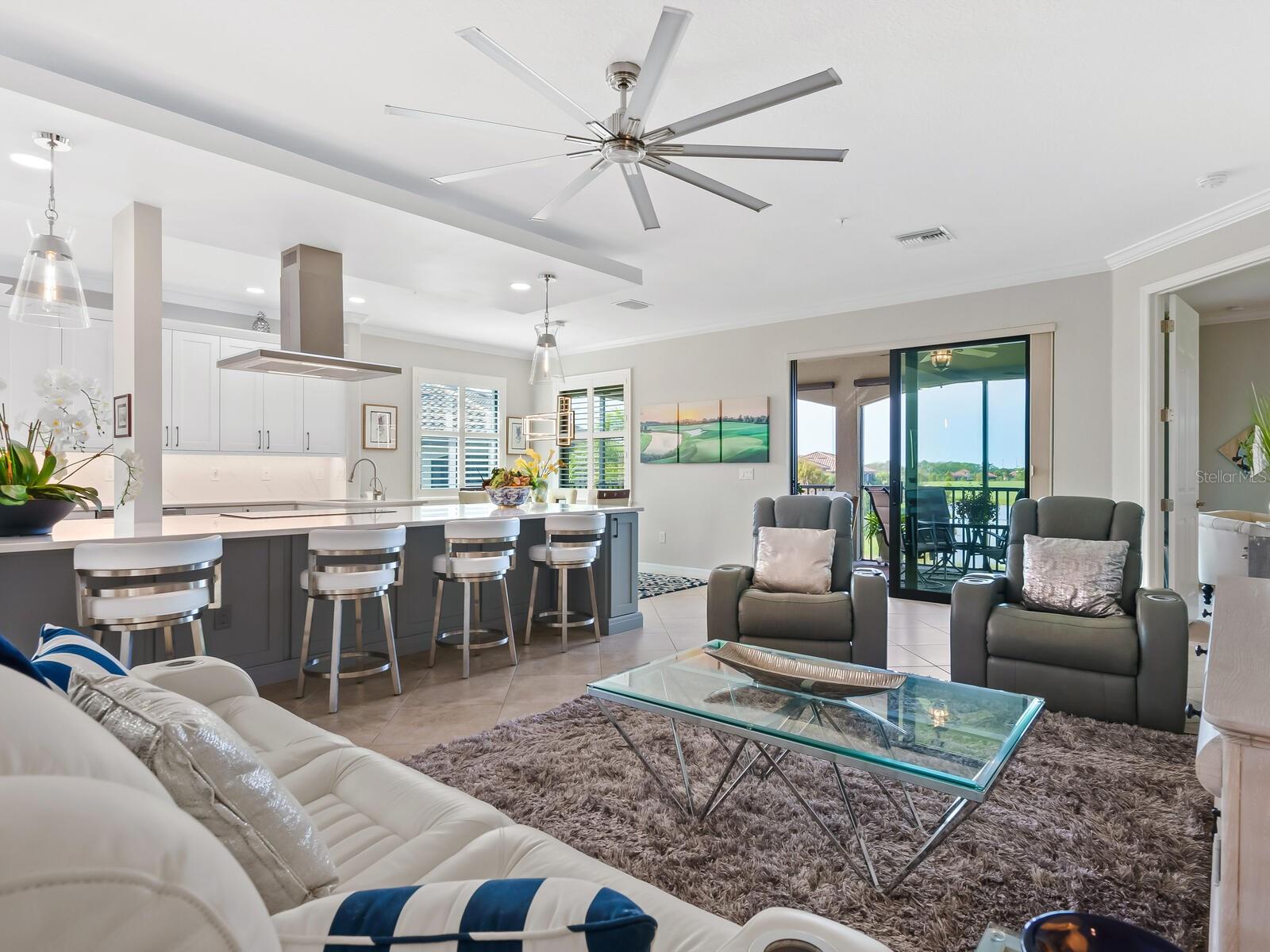 LAKEWOOD NATIONAL - Residential Lease