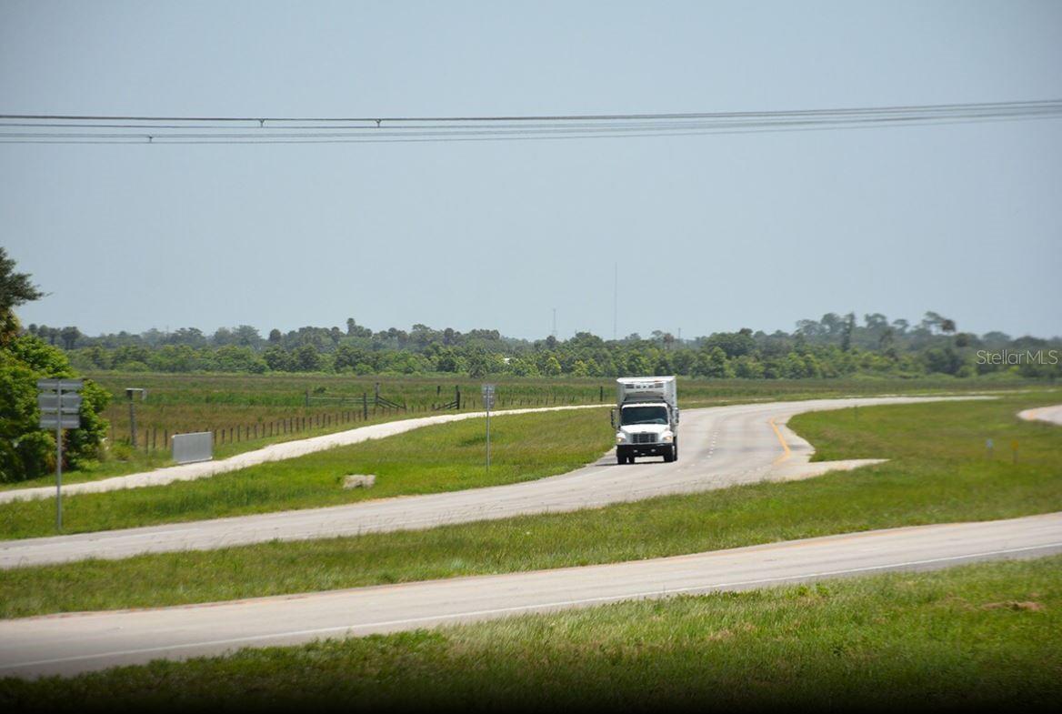 METES & BOUNDS - Land