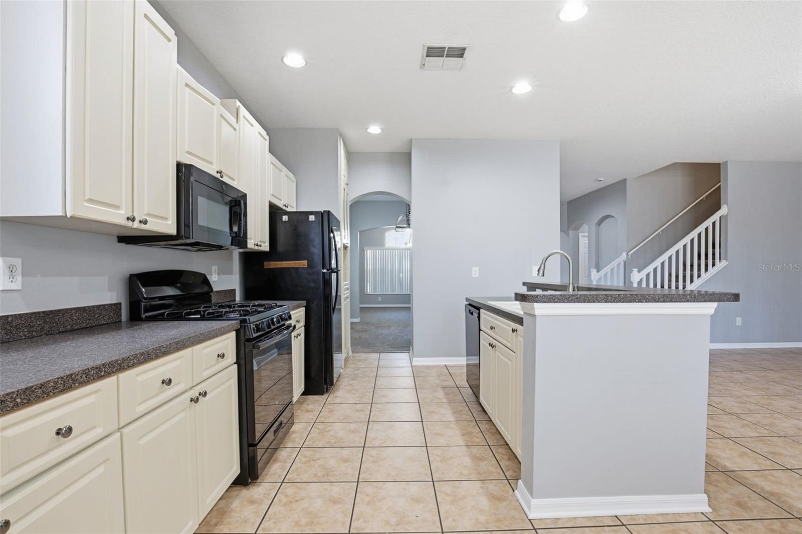 FISHHAWK RANCH PH 2 PRCL - Residential