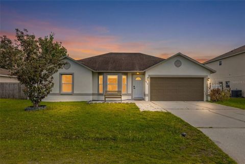Photo of 638 Basingstoke Court, Kissimmee, FL 34758 (MLS # S5147201)