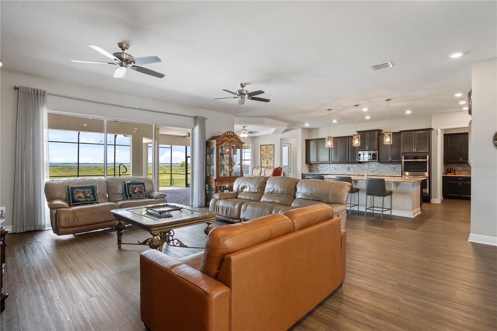 BELLALAGO - Residential