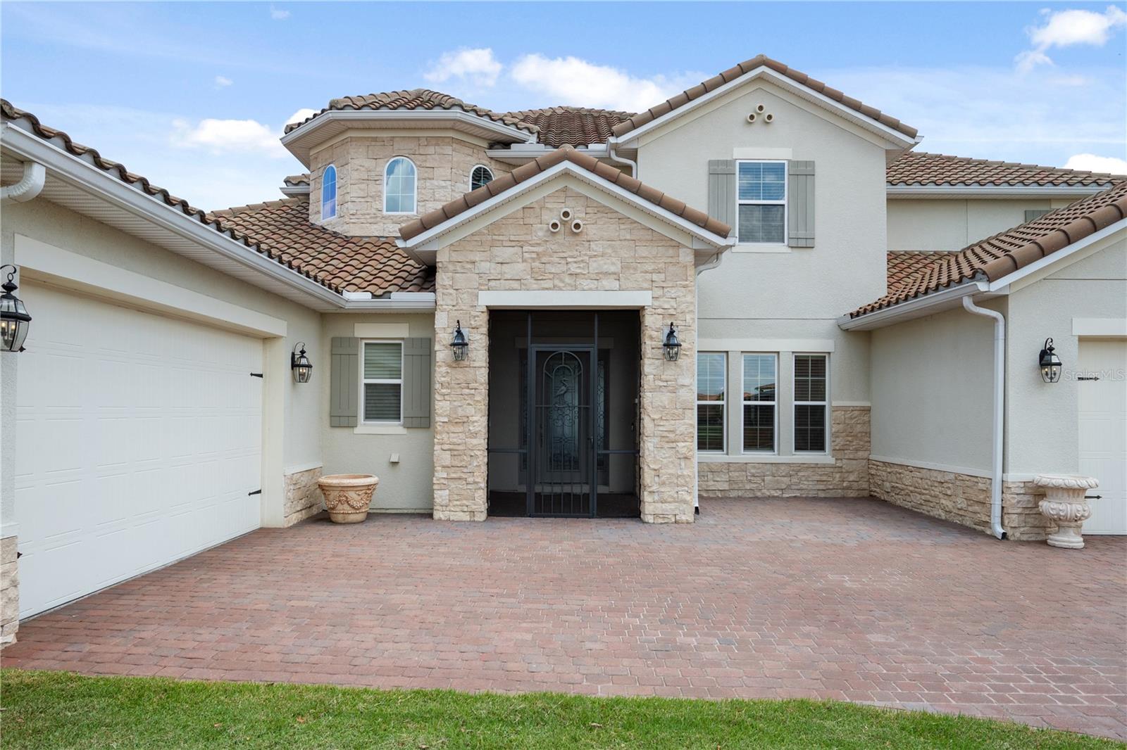 BELLALAGO - Residential