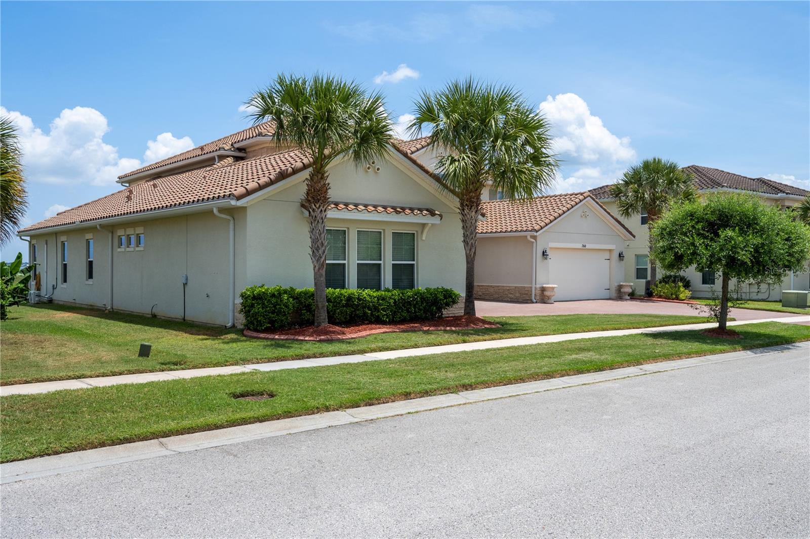 BELLALAGO - Residential