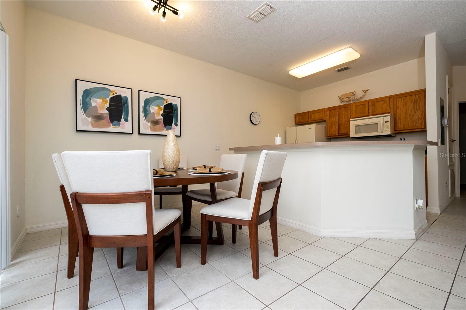 ENCANTADA PH 2 - Residential