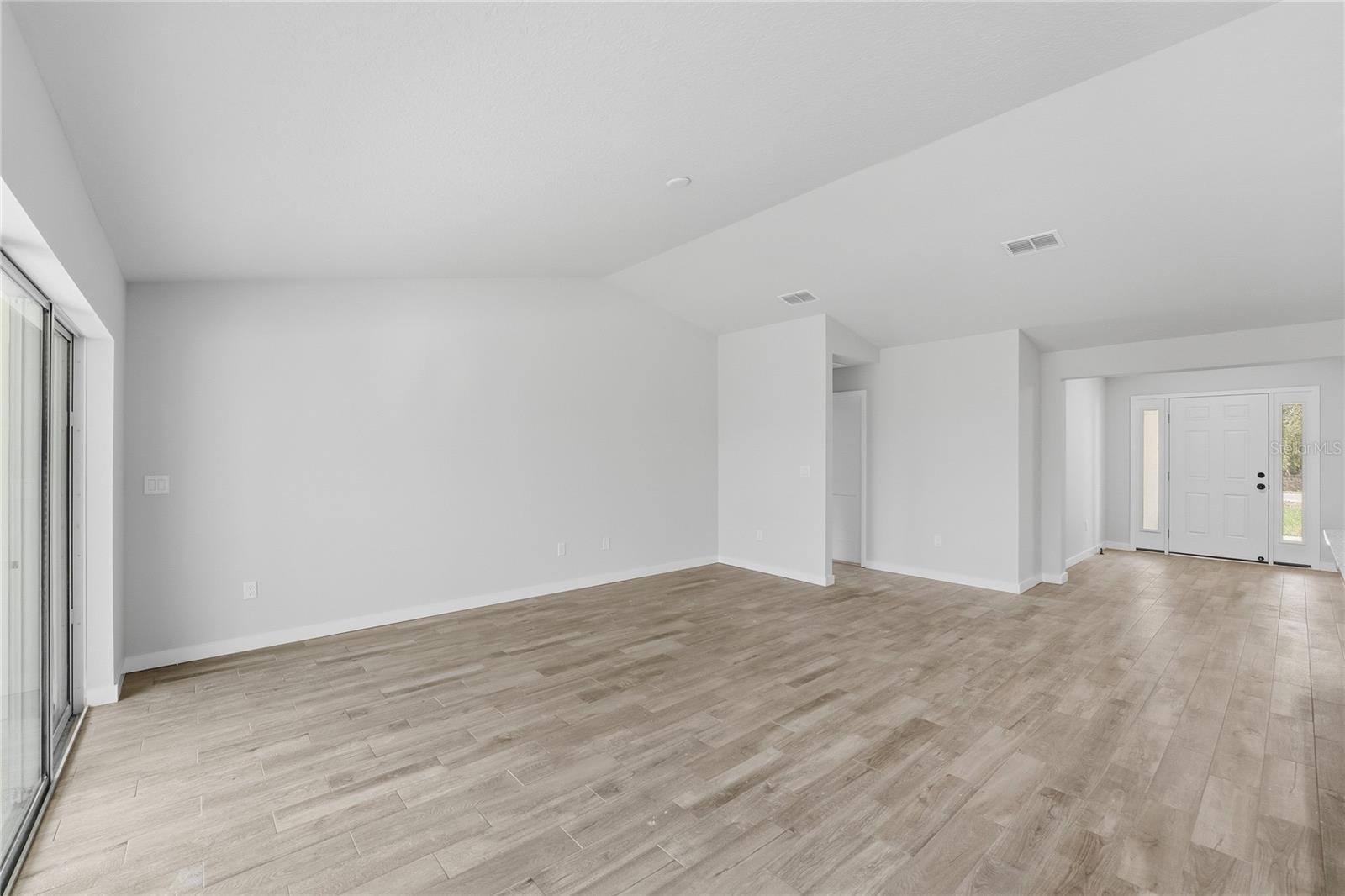 MARION OAKS UN TEN - Residential