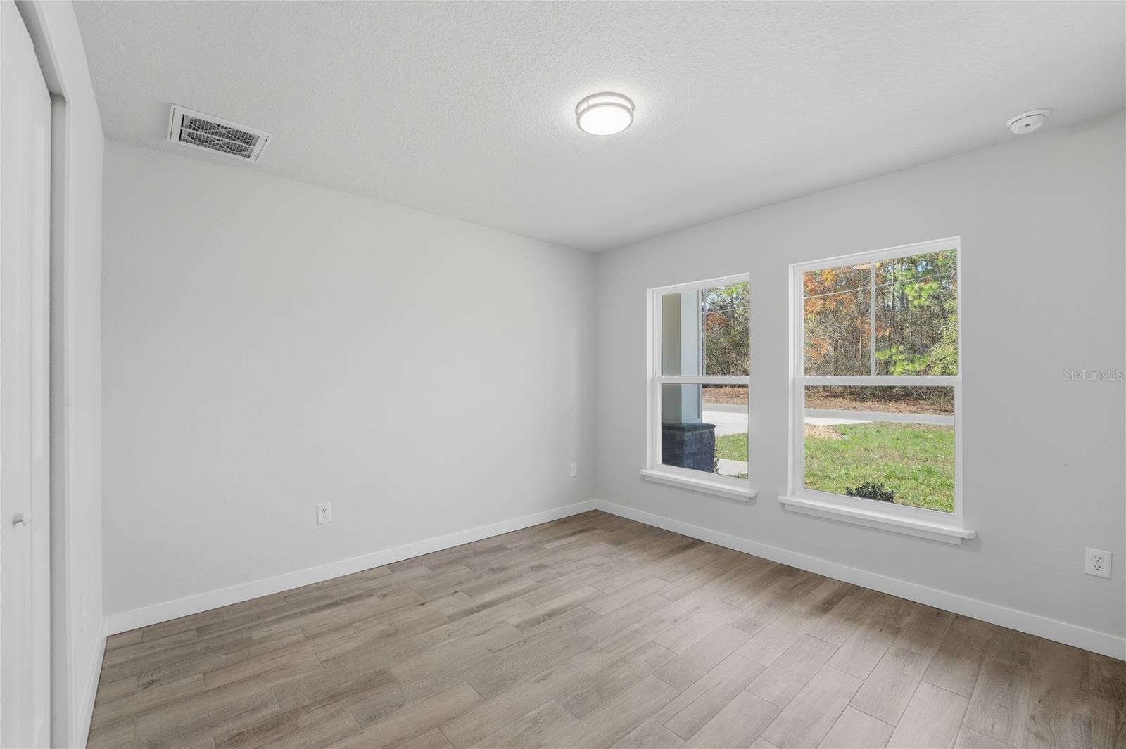 MARION OAKS UN TEN - Residential